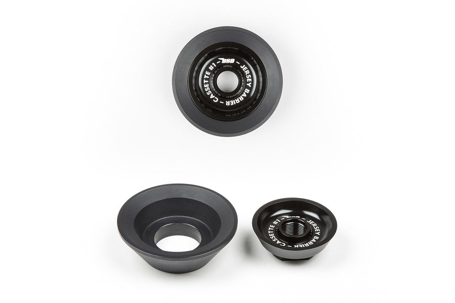 JERSEY BARRIER REAR HUBGUARD
