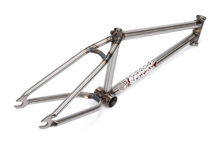 STEEZE FRAME