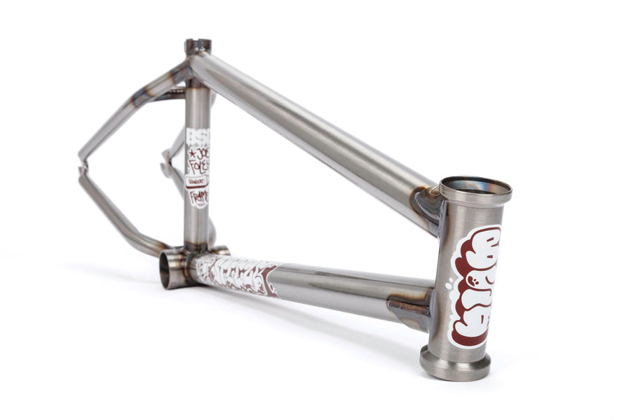 STEEZE FRAME